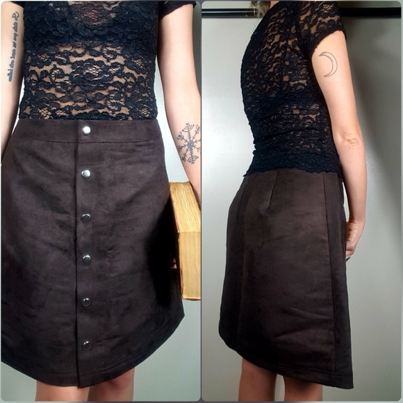 Brown Vegan Leather Suede Button Down A-line Skirt - Picture 7 of 8